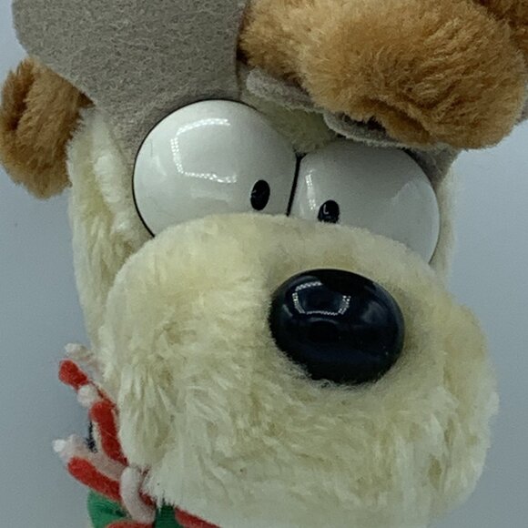 Garfield on a Sled Plush Stuffed Animal w/ Tags Reindeer Odie Dakin 9" Winter - Picture 8 of 10